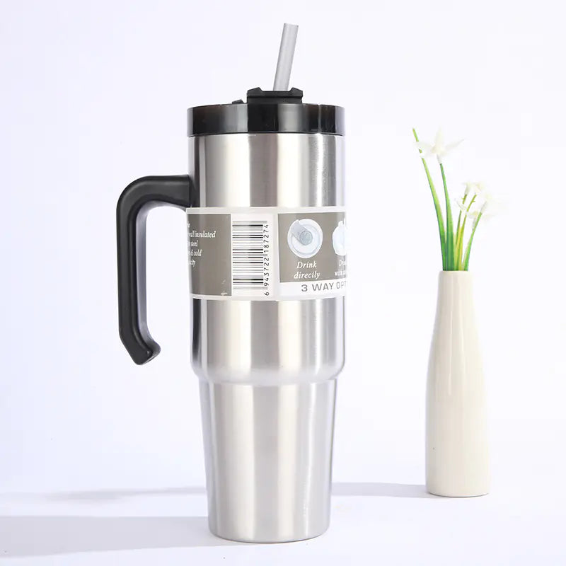 30oz Insulated Travel Mug with Handle and Straw